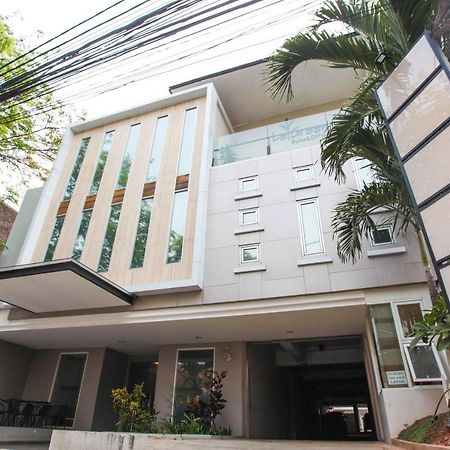 ג'קרטה Legreen Suite Kuningan מראה חיצוני תמונה