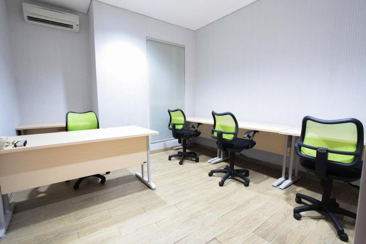 ג'קרטה Legreen Suite Kuningan מראה חיצוני תמונה